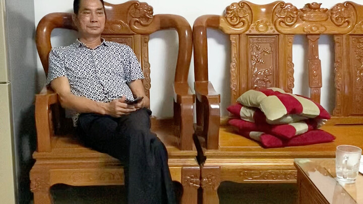 Dad's contrast dance