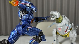 Kẻ lang thang nguy hiểm đánh bại Grimlock