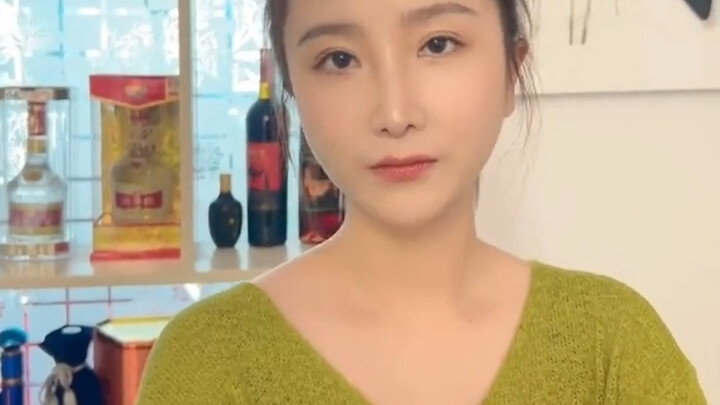 Ingat, aku mau yang hitam!