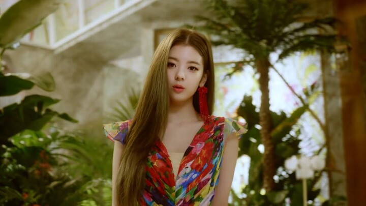 ITZY X BLACKPINK Mashup - Mafia Whistle in the morning [Short Ver.]