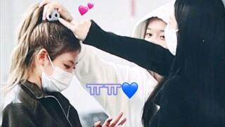 因为担心宁宁头发，把自己库洛米发夹给宁宁戴的智敏～/aespa 10.14三人纽约抵达