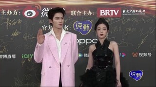 Red Carpet ~ Wang Xingyue & Xilinna Yigao at weibo night 2024