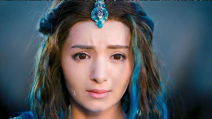 Putri duyung tersesat ke dunia fana dengan kebaikan untuk menyelamatkan orang dan mengungkap identit