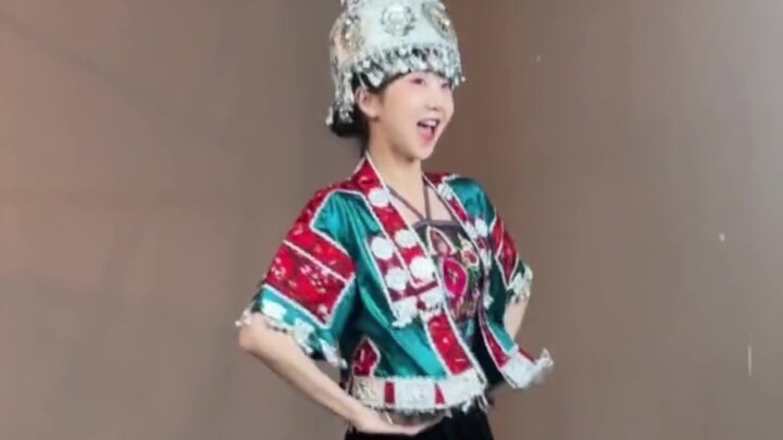 周末来跳舞之大长腿深夜选拔赛