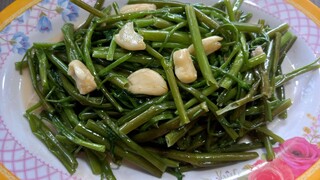 rau muốn sào chao.món chay đơn giản.đặc biệt rất hao cơm