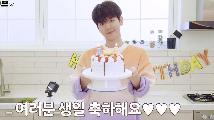 【ซับไทย/เบยองฮยอน】เค้กวันเกิดที่ทำขึ้นเพื่อฉลองครบรอบ 7 ปีของ EXO-L! อัปเดตในช่อง Hyun TUBE วันที่ 2