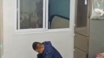 Adegan mengejutkan di bawah pengawasan