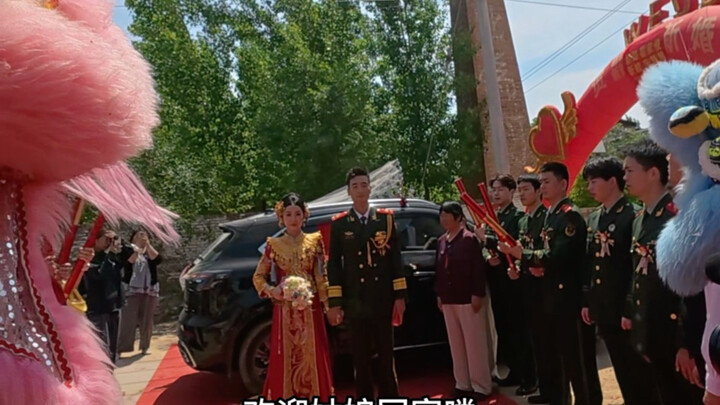 Tutorial Tingkat Pengasuh untuk Menjemput Pengantin dalam Pernikahan di Henan
