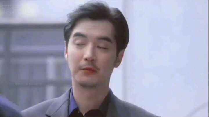 How deadly is “White Moonlight”? Zhou Xun only appears for 10 minutes, yet Qi Songbai carries the en