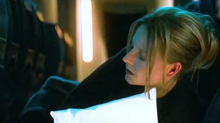 Bộ phim này có lẽ là bộ phim về tai nạn hàng không hay nhất mà tôi từng xem, nói một hơi trong 12 ph