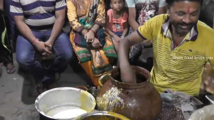 Eating Phuchka in Kankinara West Bengal
