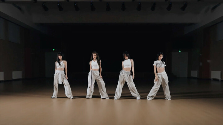 【TÊN】“Rock Star” – Video tập nhảy (bản quay chuyển động máy)