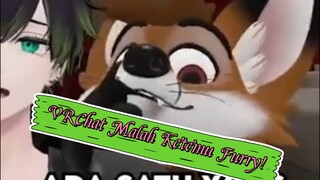 Lagi asik malah ada FURRY joget-joget di belakangku di Game VRChat!