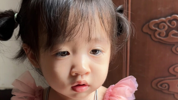 谁家小宝买东西不给钱的哇哈哈哈哈