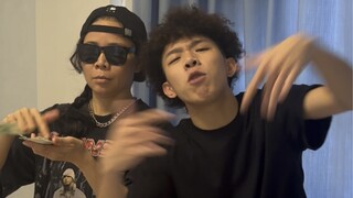 某博主居然这样找她妈要生活费！！他妈妈居然也是说唱歌手！！爆金币！