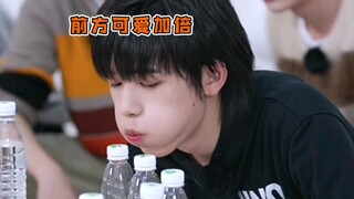 【เหวินเสวียน】หลักฐานวัสดุใหม่ ทั้งสองกำลังอยู่ในช่วงรักหวานแหวว หวานจนเสวียนน่ารักขึ้นฟ้าเลย