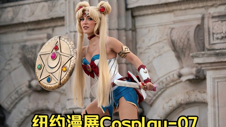 There's always one to shock you! New York Comic Con Cosplay Awards