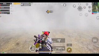 PUBG Mobile - Game Đấu Bị Kẹp Ngoài Bo Của Team Youtuber Và Cách Xử Lý Khi Còn 2