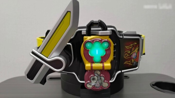 โลกมีภูมิคุ้มกัน! Kamen Rider Kaibu CSM LOCKSEED KURESHIMA SET Kureshima lock seed set แกะกล่องและรี