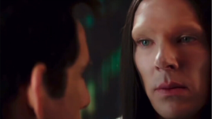 Penampilan Benedict Cumberbatch ini sangat mirip dengan Doctor Strange