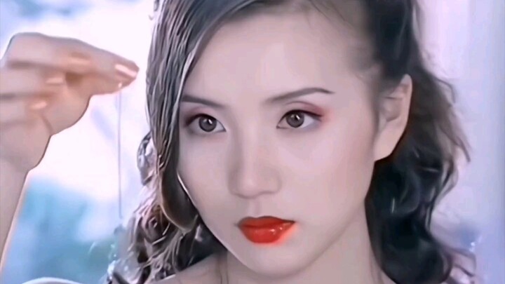 الجمال الباهر لأجيال الهواه البيضاء الأولى، كل واحدة بسحرها الفريد ووجهها الساحر!