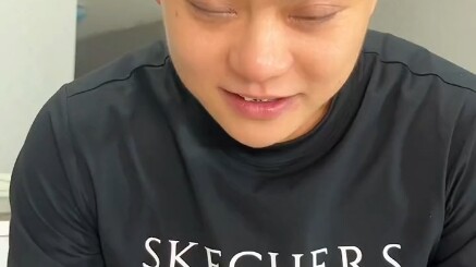 I won't let myself be laughed at alone. Addictive egg-tapping challenge