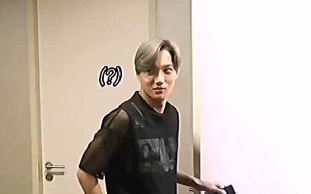 【EXO】ไค - พูดไม่ออก แบคฮยอน - ก็แบบว่าจู่ๆ นี่แหละ ฮ่าฮ่าฮ่า