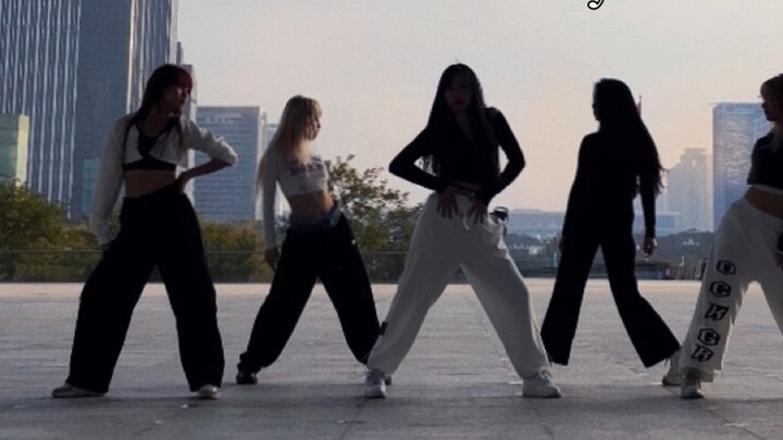 【LE SSERAFIM】Penampilan cover dance Hydra yang super kuat di akhir tahun MMA, bahkan sudut rambutnya