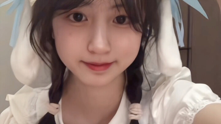 Nene~ Tempat termanisku⌯>ᴗo⌯ಣ