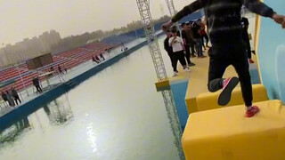 أفضّل أن أكون مصورًا فوتوغرافيًا على أن أكون في مضمار سباق… #HappyForward