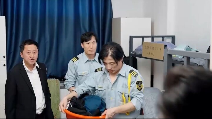 ยาม ชีวิตพลิกพันกลายเป็นรวยระดับร้อยล้าน