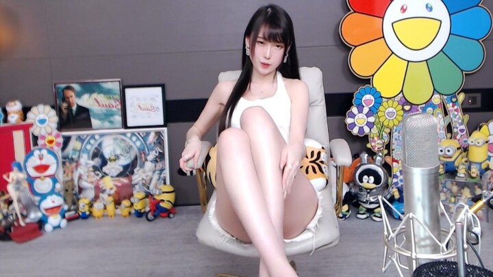 คลิปรวมฉากถอยของฟู่ตวนเอ๋อร์ 015 ขาเปลือยสองต่อ