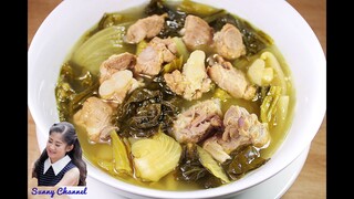 ต้มกระดูกหมูผักกาดดอง : Pickle lettuce Soup with Pork Ribs l Sunny Thai Food