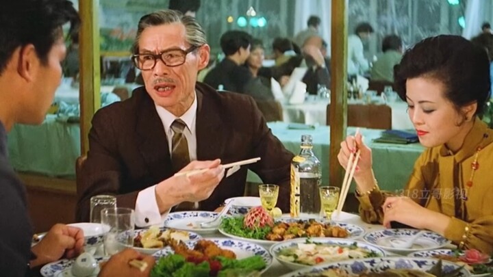 父亲一顿饭儿子两年的工资，还嫌酱油味太重？