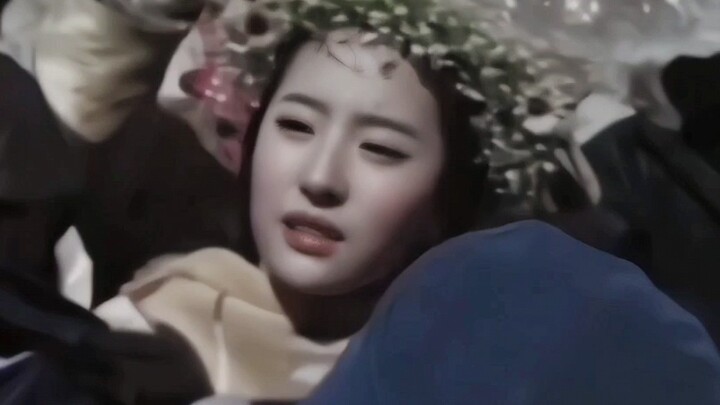 "Hậu trường ngày xưa mới thực sự là hậu trường, còn hậu trường bây giờ thì bắt đầu diễn rồi!"