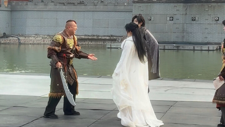 The Dancing Lady Has Arrived!
