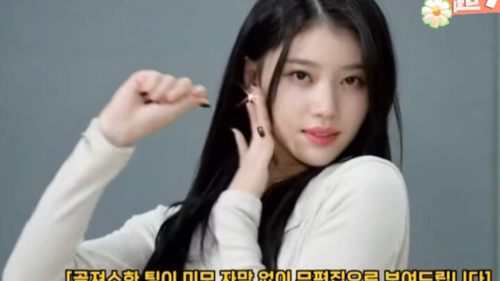 Nhan sắc khiến cả MC cũng phải thán phục: Tiểu Đình lúc nói chuyện và lúc biểu diễn như hai người kh