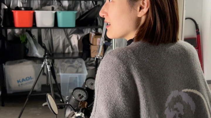我和闺蜜谁牙更白，哈哈哈