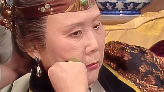Vì sao Giả phủ từ một gia tộc quyền quý bậc nhất lại biến thành một “nhà trung lưu” chẳng mấy ai để 