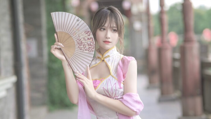 Sườn xám dọc siêu cận cảnh｜Cuộc sống quá dài, em có thể cùng anh thưởng ngoạn hoa và trăng không?