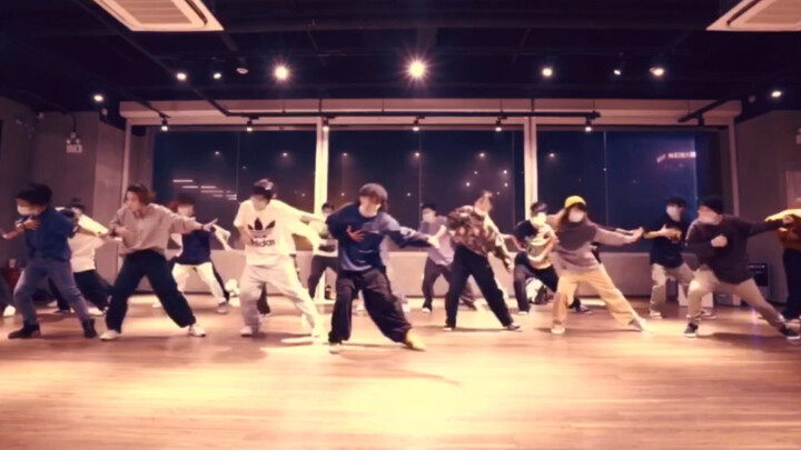 Ye Yin - Locking Choreography "Gurenge - Demon Slayer"