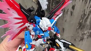 Peralatan MGSD Destiny & Zeus Phantom, ditampilkan secara terpisah!