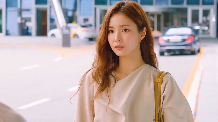 I’m seriously shocked by this drama’s female lead—her values and clarity are mind-blowing. No matter