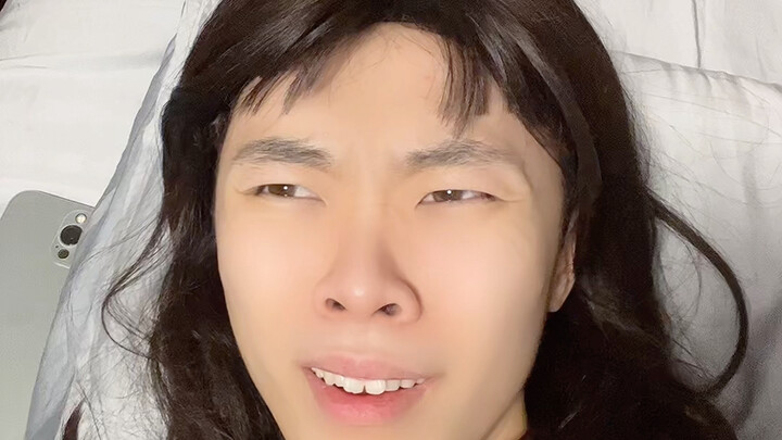 Malam saat masa pacaran samar-samar