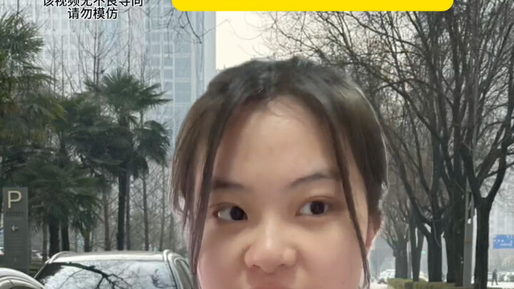 Setiap kali melihat mereka, selalu muncul rasa sedih yang perlahan