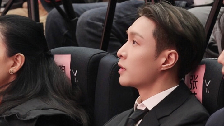 【จางอี้ซิง】คนดูทั้งหมดถึงกับใจละลายเพราะความน่ารักของเขา