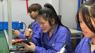 خط التجميع: الكوميديا الإلهية 3.0