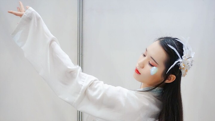 【การคิดท่าเต้นต้นฉบับ】เวอร์ชันบนเวที “นางพญางูขาว: กำเนิดรัก”