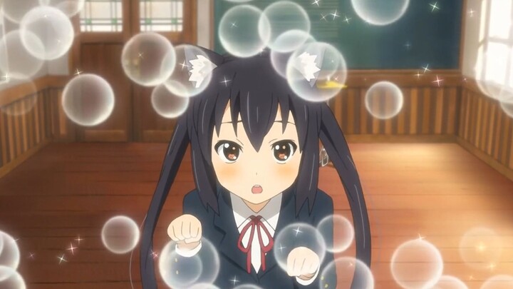 Cute and lovely Azimiiao~~K-ON!