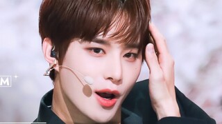 NCT道在廷《Kiss》一镜到底版舞台公开！